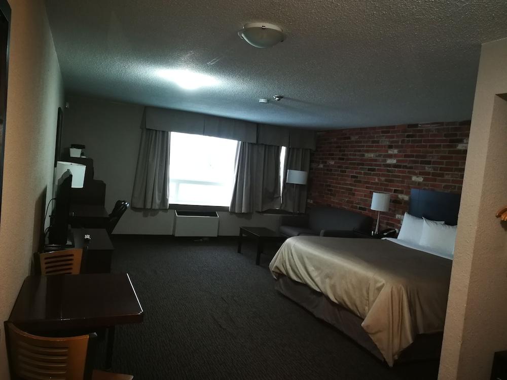 Hotel Super 8 By Wyndham Timmins On Zewnętrze zdjęcie