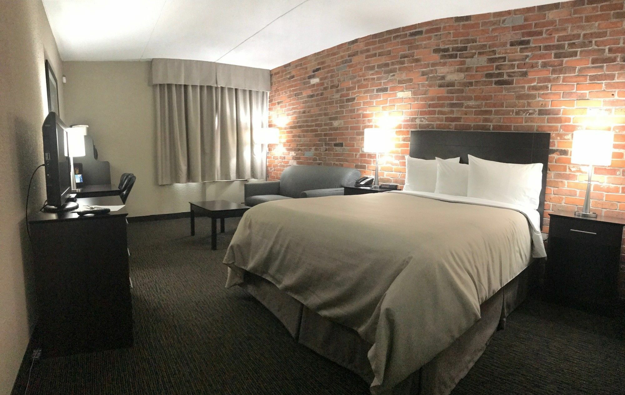 Hotel Super 8 By Wyndham Timmins On Zewnętrze zdjęcie